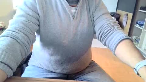 rolandloser1000 online show from January 16, 1:14 pm