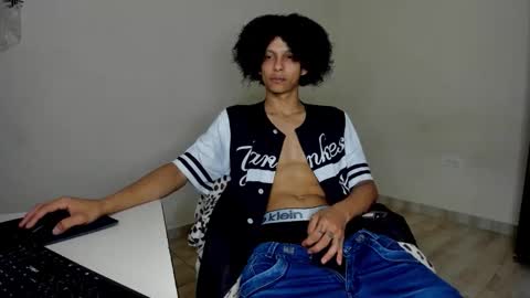 rolling_05 online show from January 15, 7:22 pm