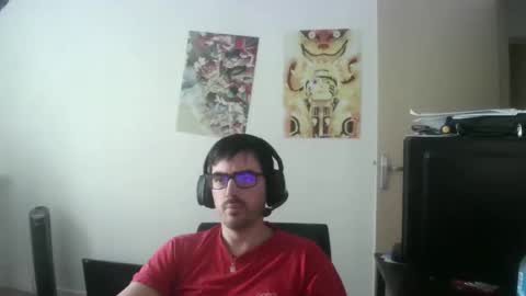Snapshot of romainb72 chatting on October 24, 3:35 pm romainb72 online show from October 24, 3:35 pm