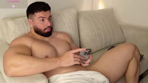 Roman Lux online show from December 3, 6:03 am