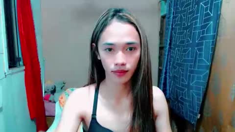 empress online show from April 19, 2:07 pm