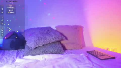 R O M E O  online show from January 9, 3:12 pm