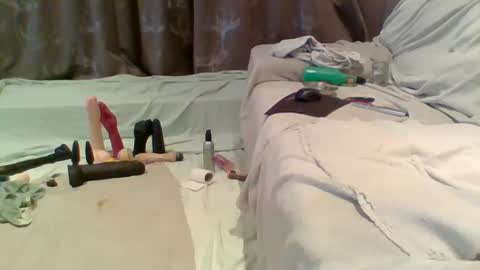 ronny cd online show from February 7, 9:58 pm