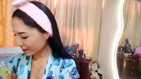 andrea online show from September 18, 7:40 pm