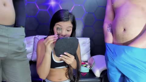  MIA AND PAUL online show from March 10, 11:12 am