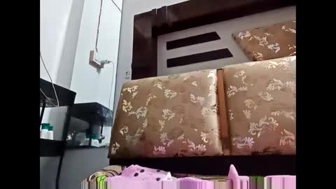 roop_sexy642 online show from May 29, 4:43 am