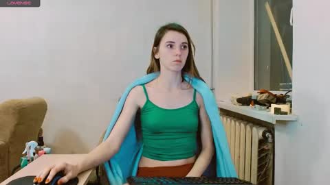 Snapshot of rosa843850 chatting on February 16, 6:10 pm rosa843850 online show from February 16, 6:10 pm