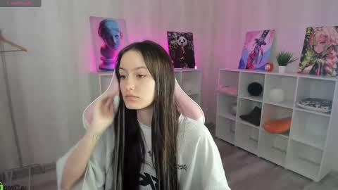 Viola online show from May 17, 12:53 am