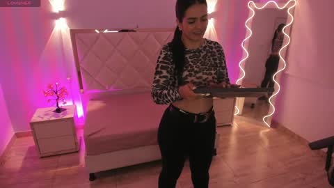 ROSALIN online show from April 4, 11:17 am