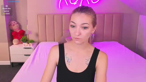 Kimberlly online show from December 15, 12:50 am