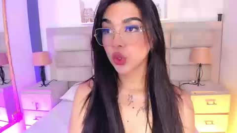 Rose online show from September 15, 1:34 pm