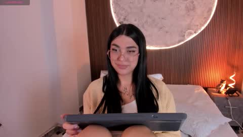 Rose online show from January 5, 5:27 pm