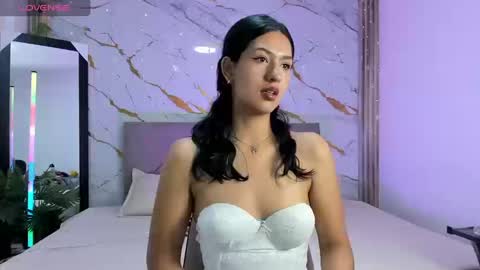 roseeluna online show from March 14, 3:49 pm