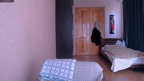 Rose online show from March 2, 10:14 am