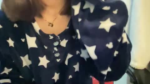 rosemae07 online show from May 1, 5:51 pm