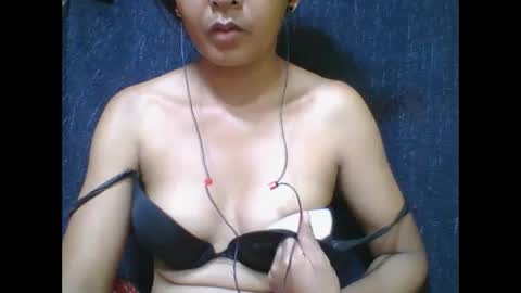 rosia685234 online show from January 15, 11:19 am