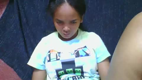 rosia685234 online show from March 15, 2:31 pm