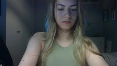 Rosie online show from May 26, 7:03 am