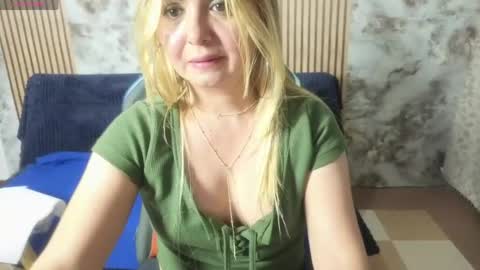 MY NAME IS  ROSSE  online show from May 13, 8:40 pm