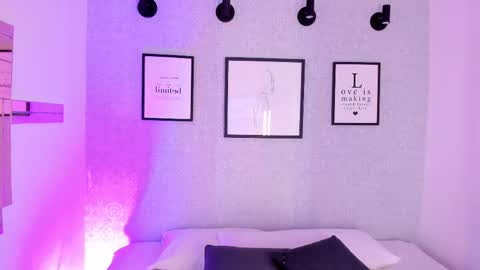 Ross online show from September 9, 3:50 am