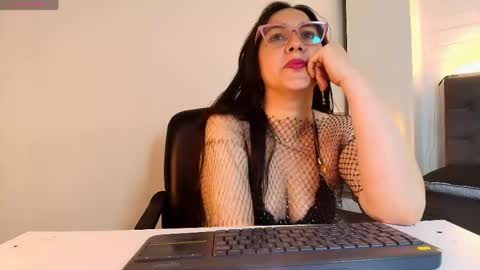 rossy_marks online show from June 8, 9:16 pm