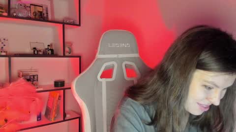 Snapshot of roter_rita chatting on February 10, 1:57 am roter_rita online show from February 10, 1:57 am