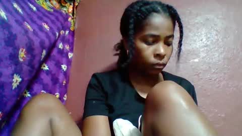 rovaelyah online show from January 11, 7:03 am