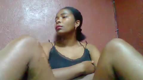 rovaelyah online show from October 6, 5:58 am