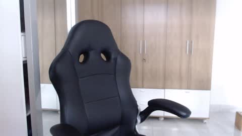 Snapshot of roxanalove7 chatting on February 3, 9:18 pm Roxana online show from February 3, 9:18 pm