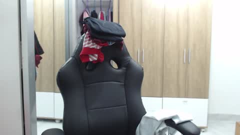 Snapshot of roxanalove7 chatting on February 7, 3:24 am Roxana online show from February 7, 3:24 am