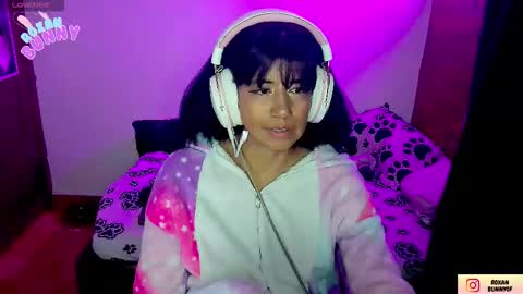 roxxy online show from November 7, 4:48 am