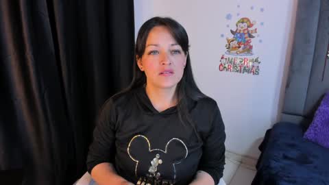  Roxan  online show from December 5, 9:44 pm