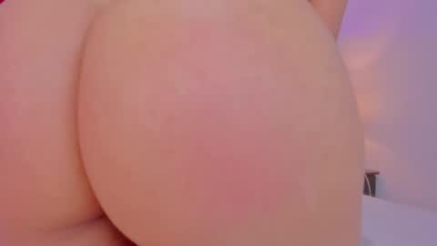 Roxanna online show from February 11, 12:09 pm