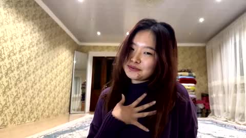 Emma online show from November 20, 8:39 pm