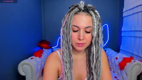 Roxy online show from February 14, 2:36 am