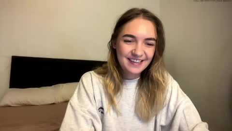 Roxy online show from May 1, 12:43 pm