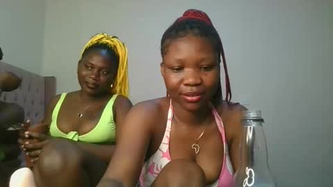 goddes online show from January 8, 12:05 am