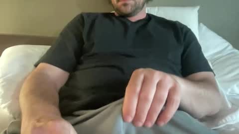 roythegil online show from June 4, 12:27 am