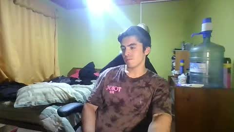 rpaulo25 online show from March 31, 3:18 am