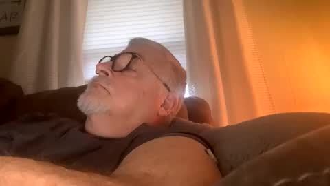 rs006 online show from March 3, 3:30 pm