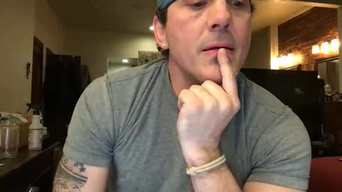 Reed C online show from March 6, 6:23 am