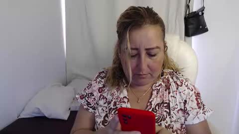 Rubi online show from September 15, 4:41 pm