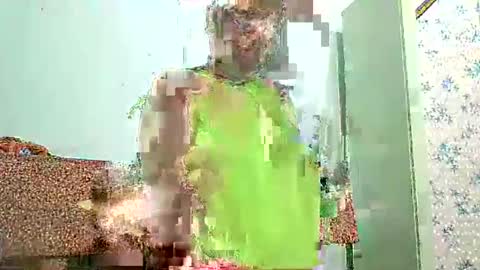 ruby_chann online show from March 2, 7:37 am