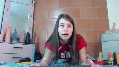 rubyemerald_ online show from February 13, 12:08 pm