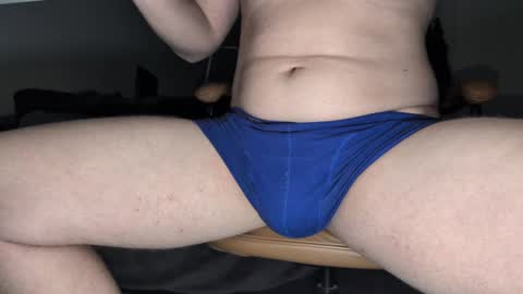 rudolph00 online show from April 2, 10:49 pm