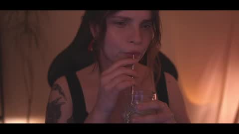 Elena online show from April 24, 10:01 pm