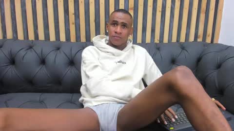 Runnix  online show from December 18, 6:32 am