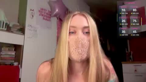 Mary online show from February 22, 8:55 pm