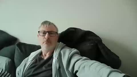 rusty69x online show from December 27, 12:01 pm