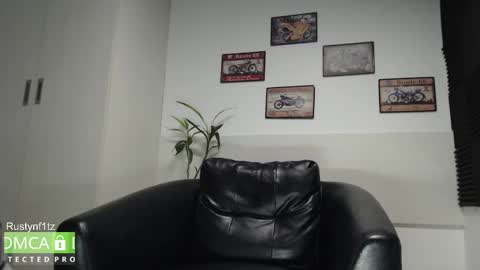 MillionDollarGuy online show from March 21, 11:04 am